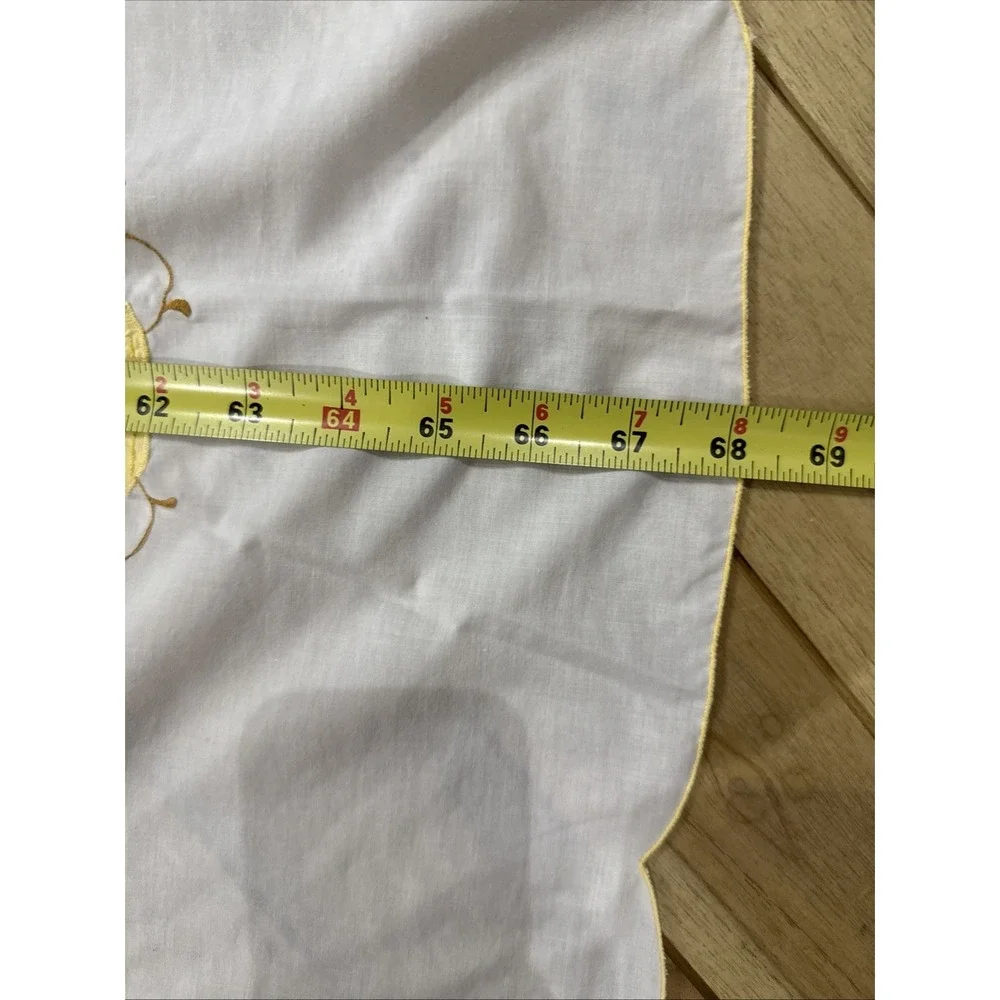 Vintage Hand Embroidered Linen Tablecloth White Yellow Floral 102x62 Rectangular